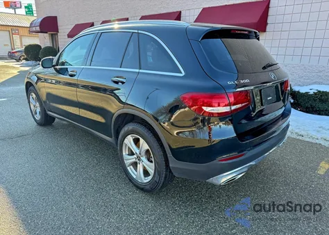 2018 Mercedes-Benz Glc 300 4Matic из США, поврежденный, VIN WDC0G4KB7JV082096